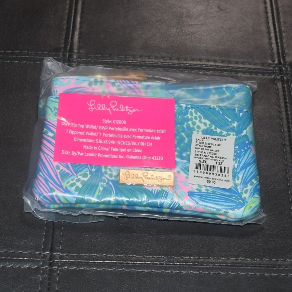 LILLY PULITZER Zip Top Wallet in Botanical Green - NEW IN PACKAGE